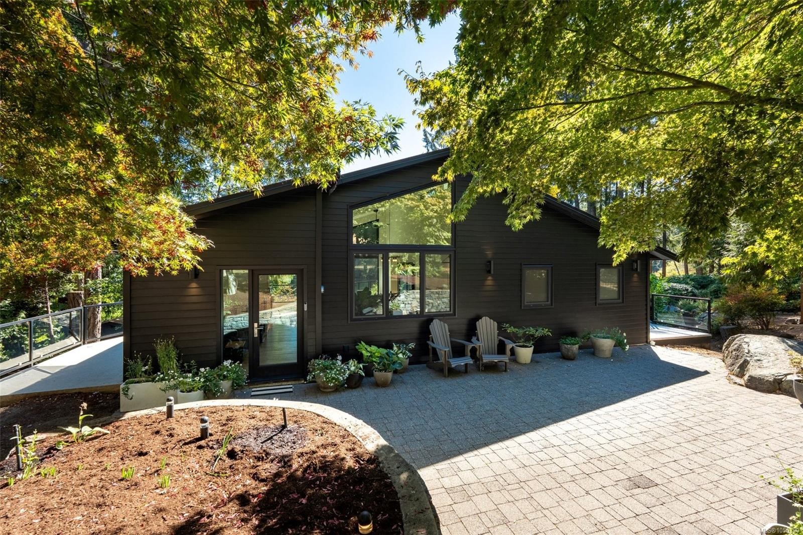685 Lost Lake Rd, Highlands, BC