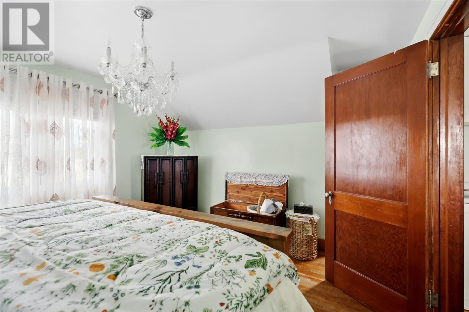 60 Dennis St, Sault Ste. Marie, ON