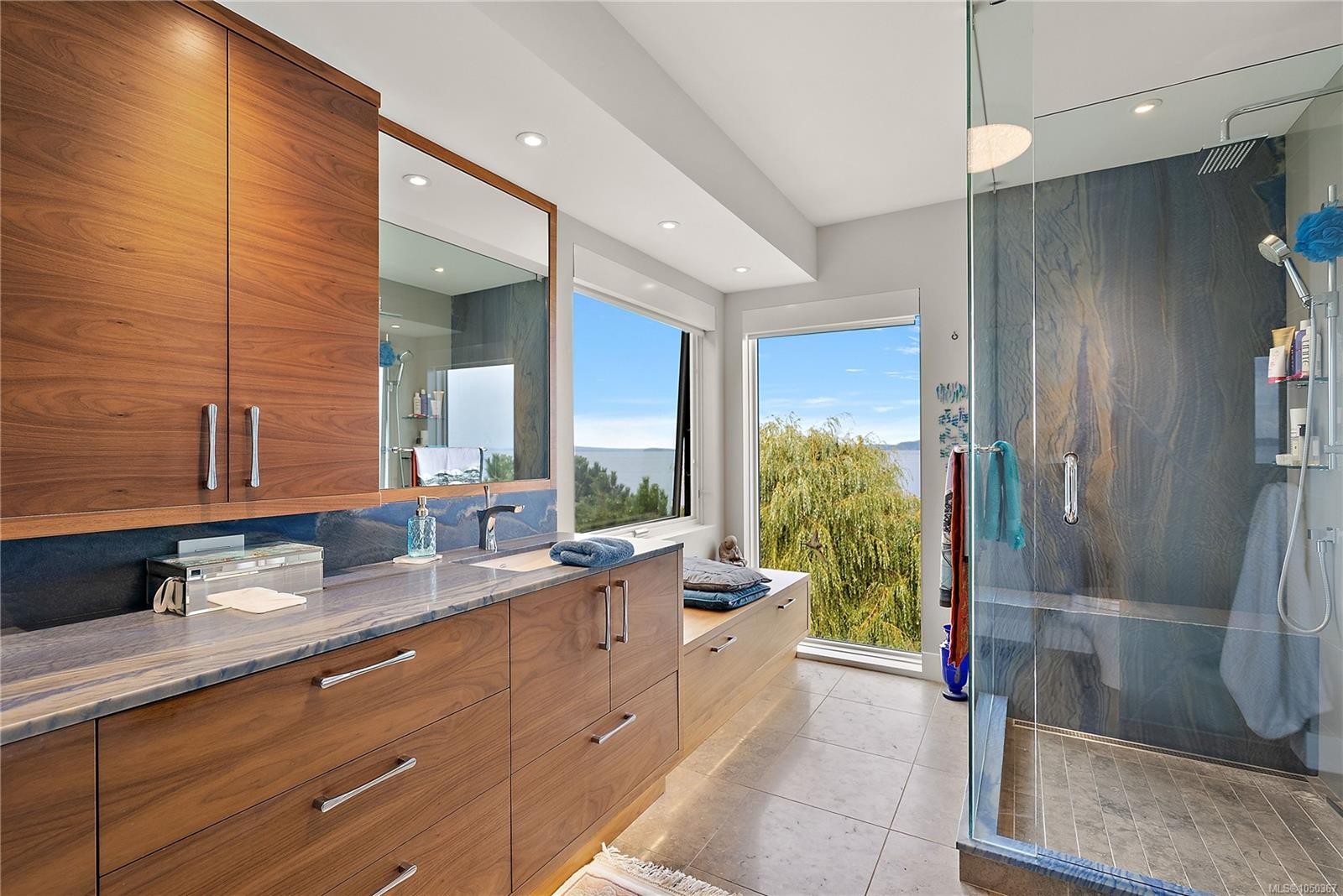 2920 Mt. Baker View Rd, Saanich, BC
