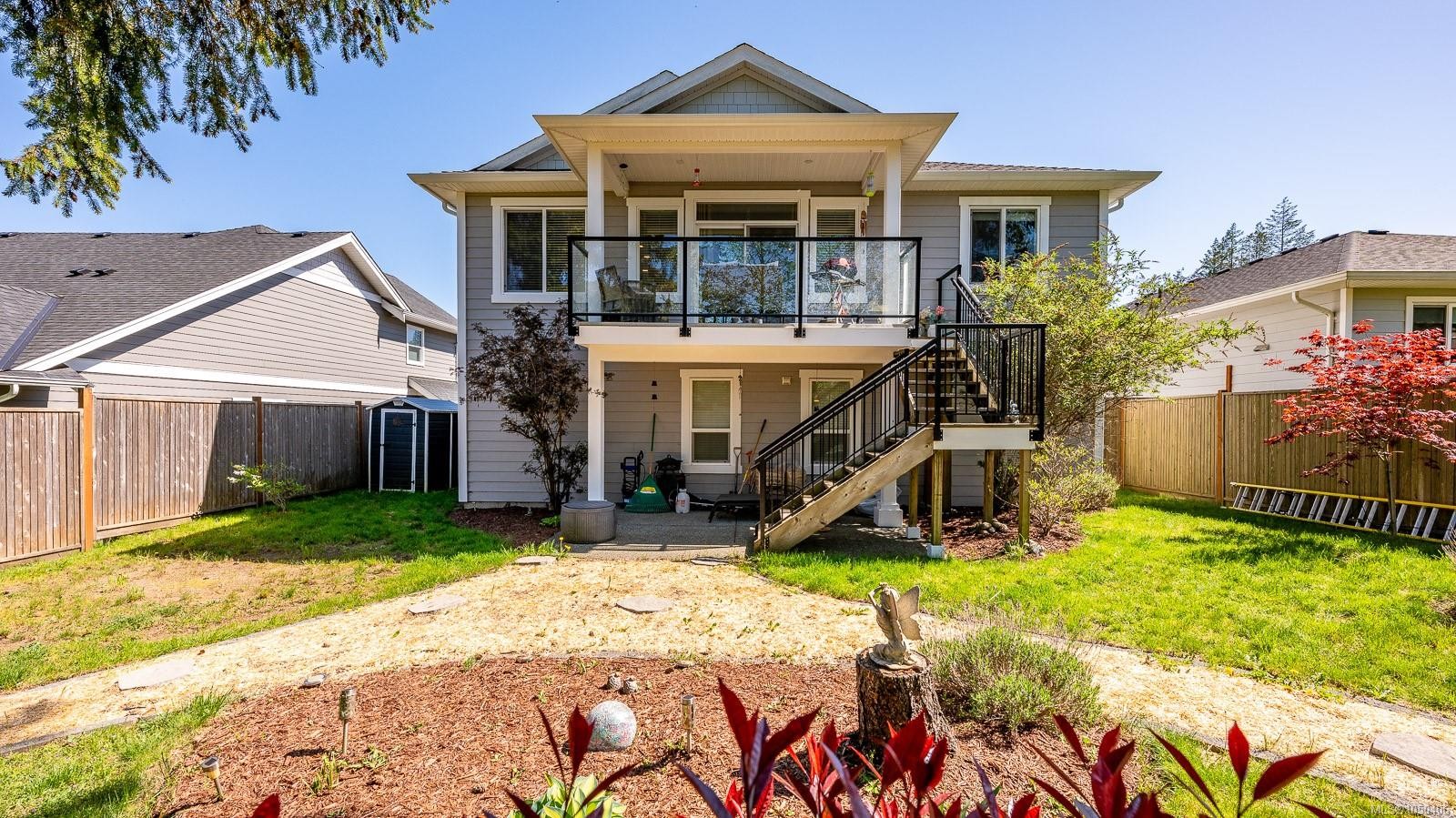 2563 Brookfield Dr, Courtenay, BC