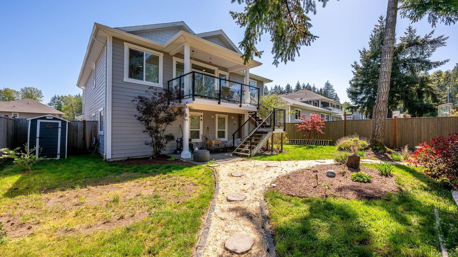 2563 Brookfield Dr, Courtenay, BC