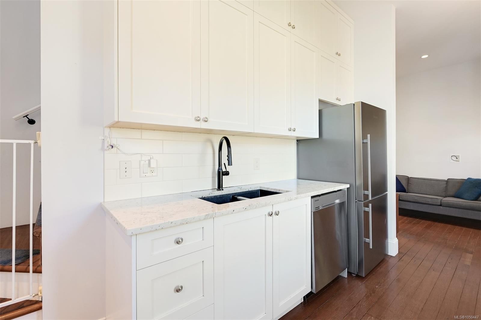 737 Vancouver St, Victoria, BC