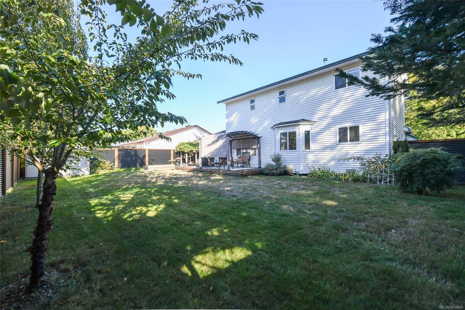 2233 Bolt Ave, Comox, BC