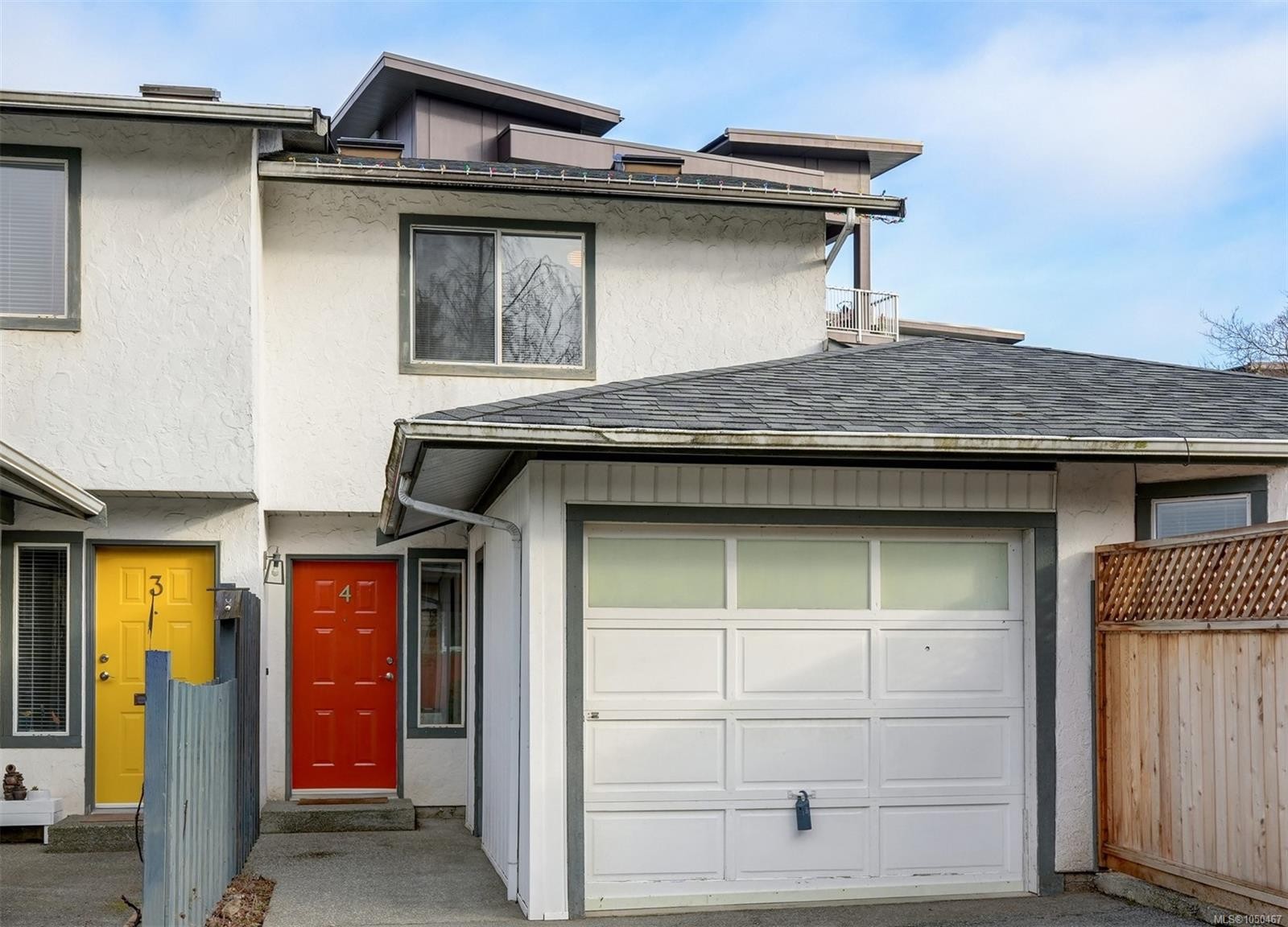 #4-9923 Seventh St, Sidney, BC