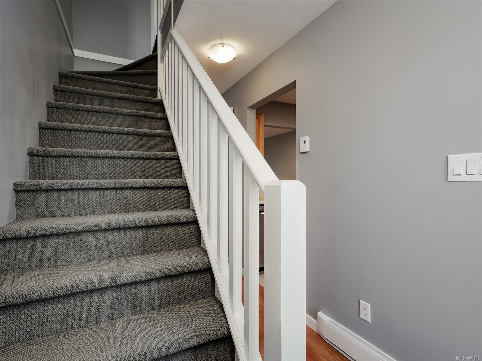 #4-9923 Seventh St, Sidney, BC