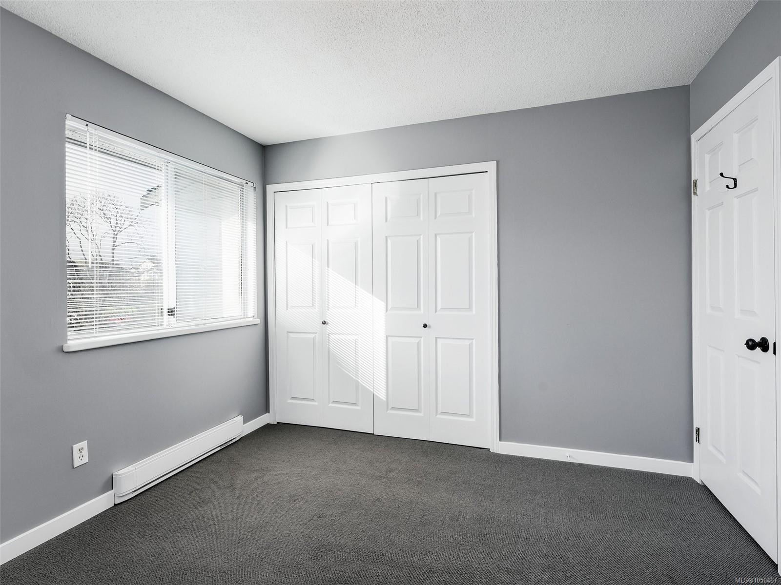 #4-9923 Seventh St, Sidney, BC