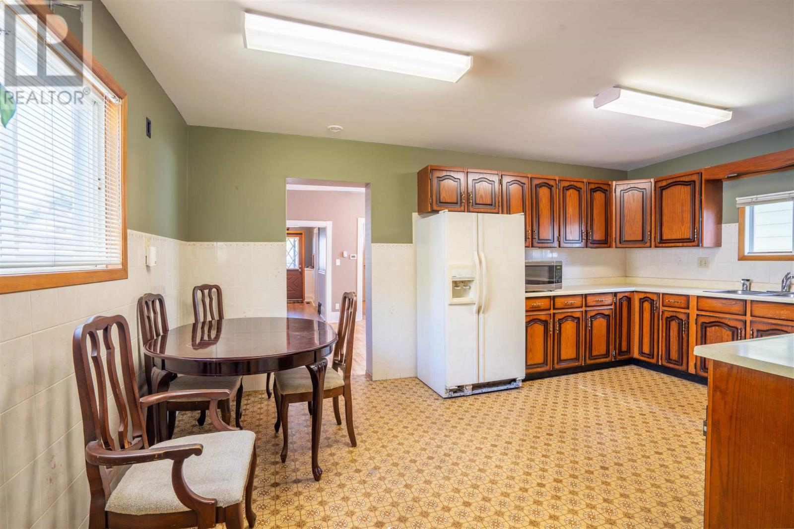 225 Beverley St, Sault Ste Marie, ON