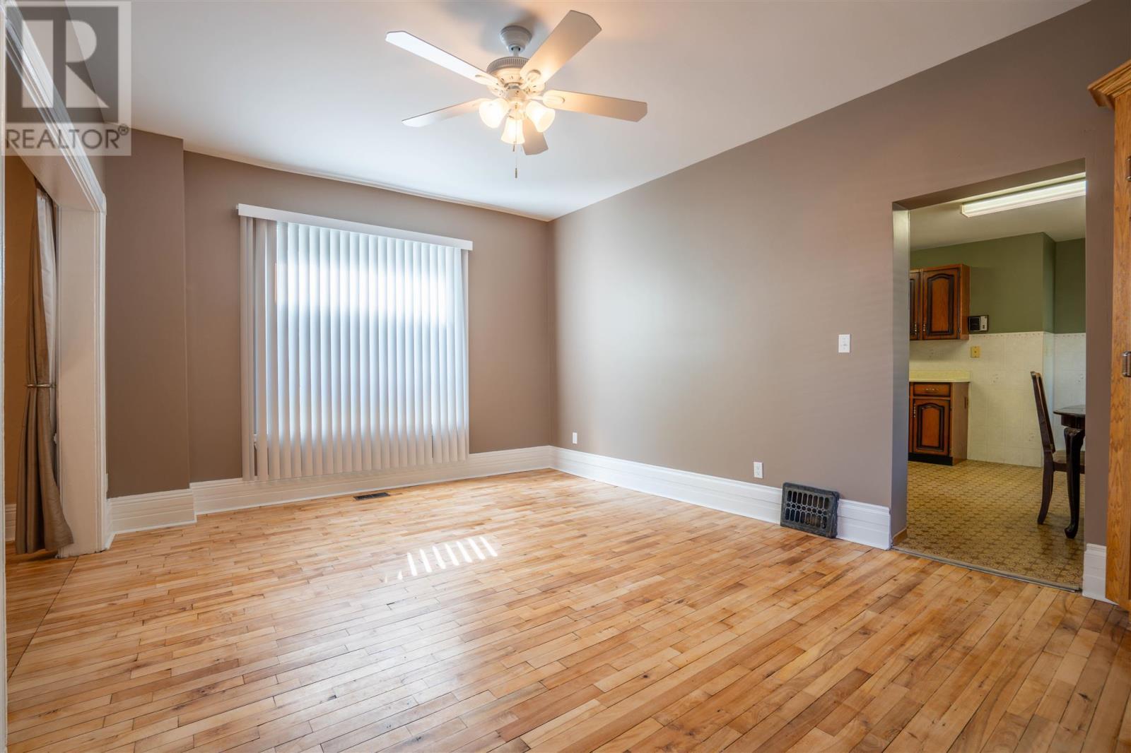 225 Beverley St, Sault Ste Marie, ON