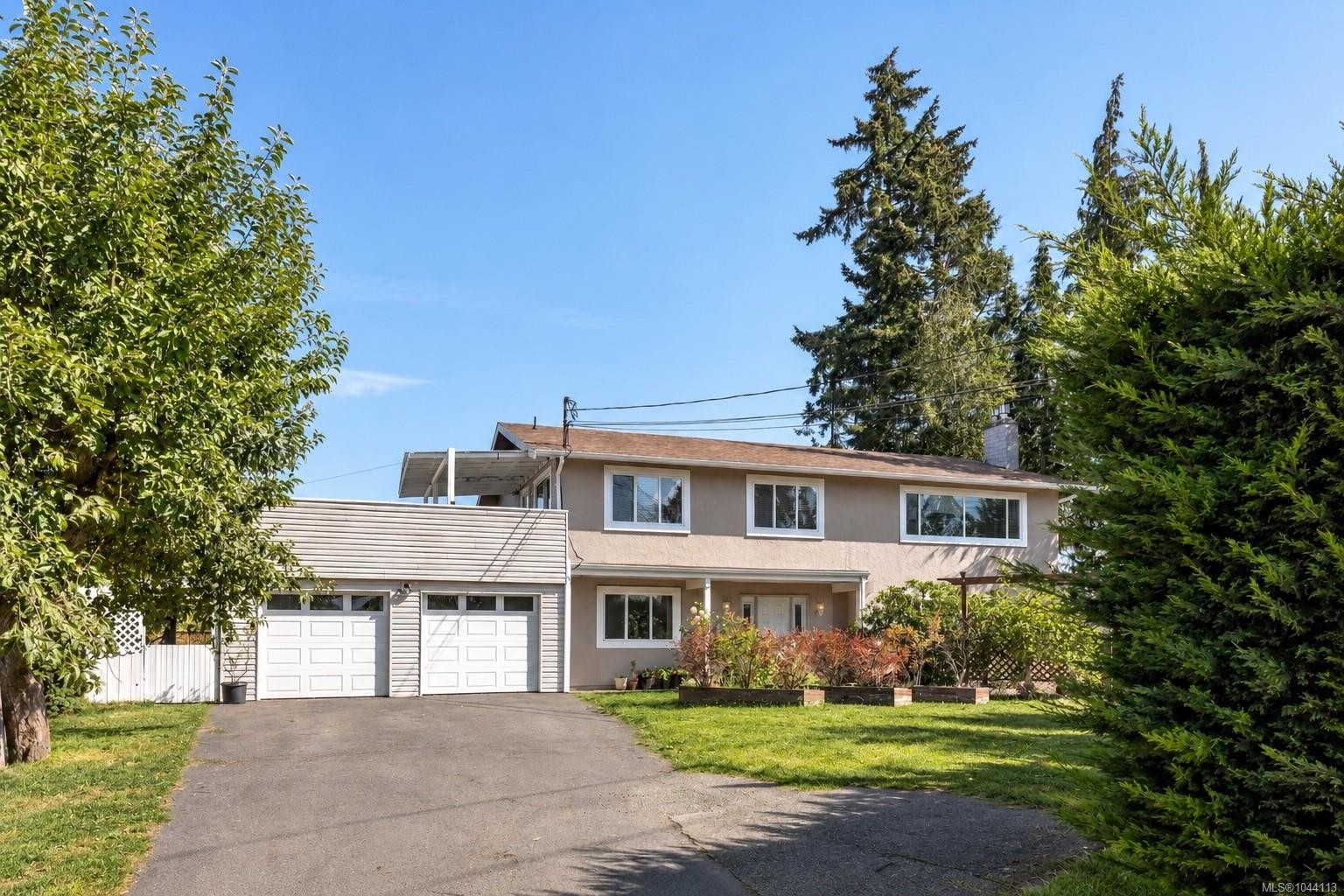 7031 West Saanich Rd, Central Saanich, BC