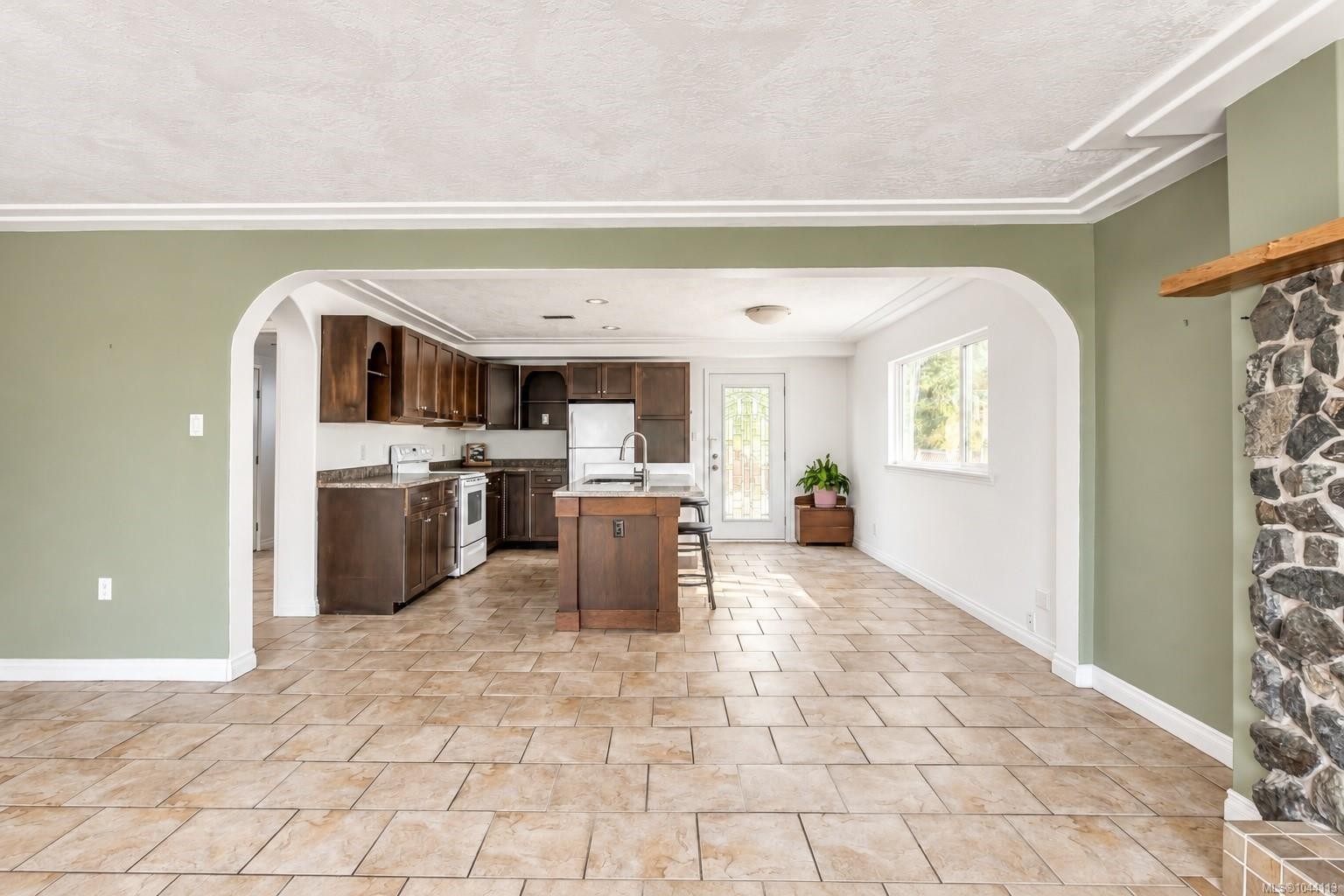 7031 West Saanich Rd, Central Saanich, BC