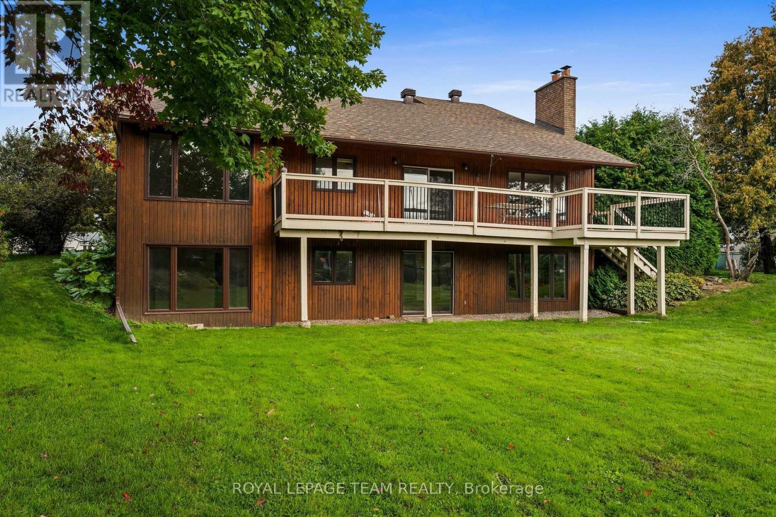 6591 Marina Drive, Ottawa, ON