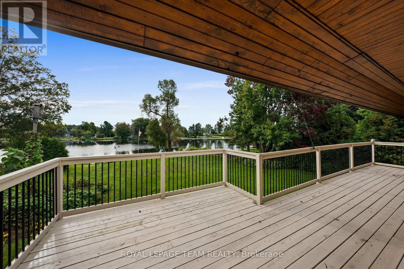6591 Marina Drive, Ottawa, ON