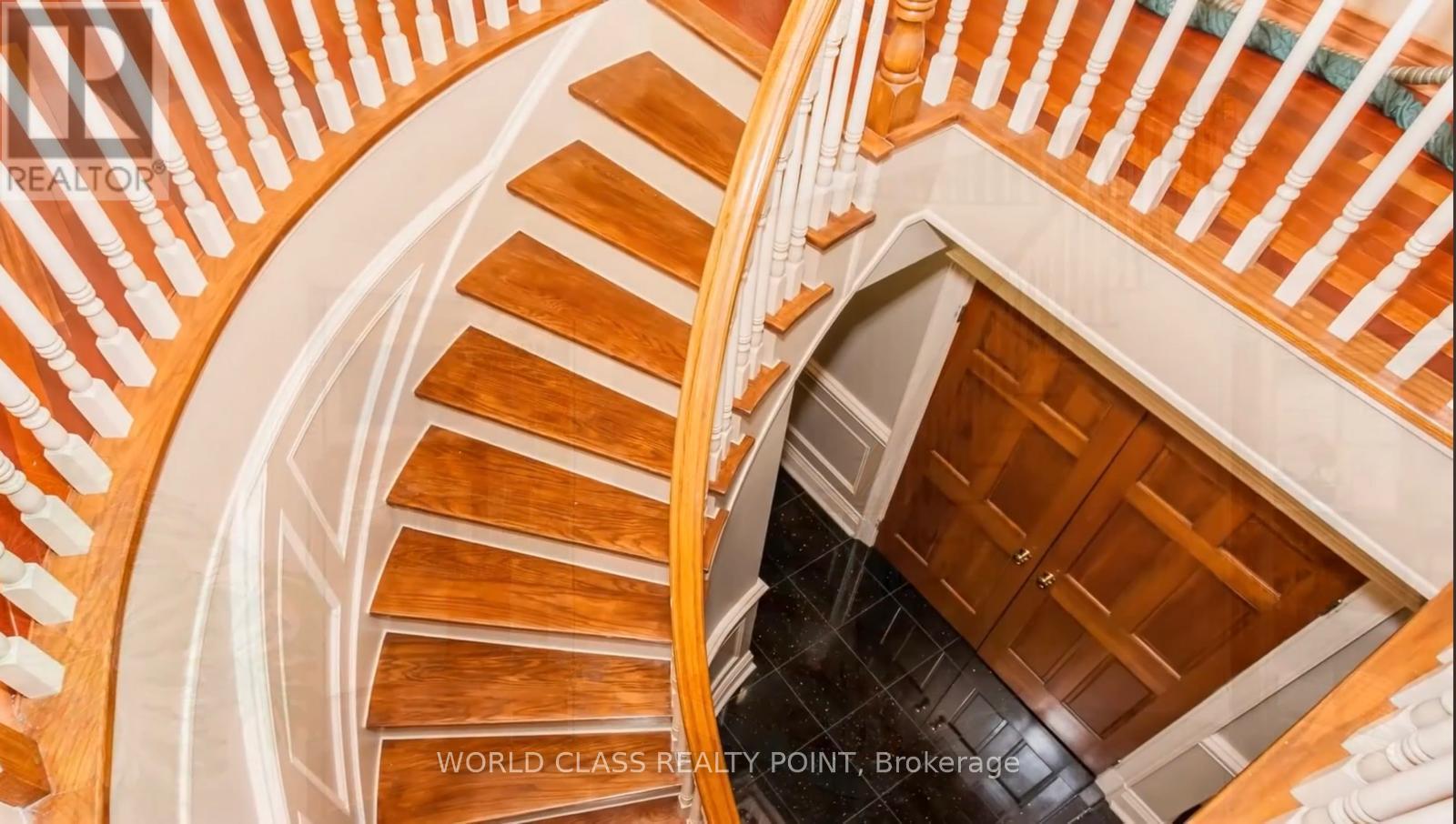 155 Meadowland Crescent, Milton, ON