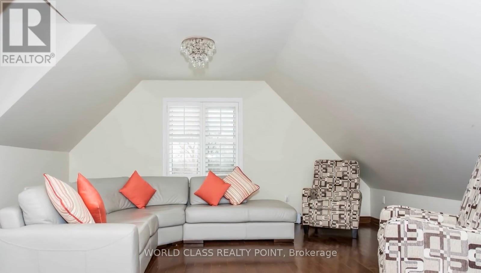 155 Meadowland Crescent, Milton, ON