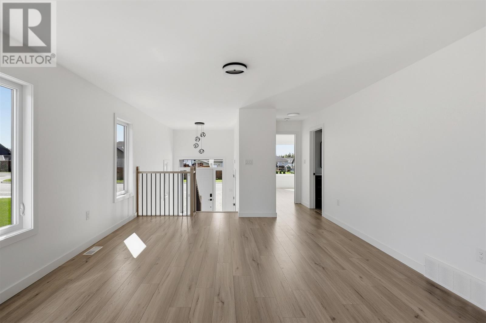215 Greenfield Dr, Sault Ste. Marie, ON