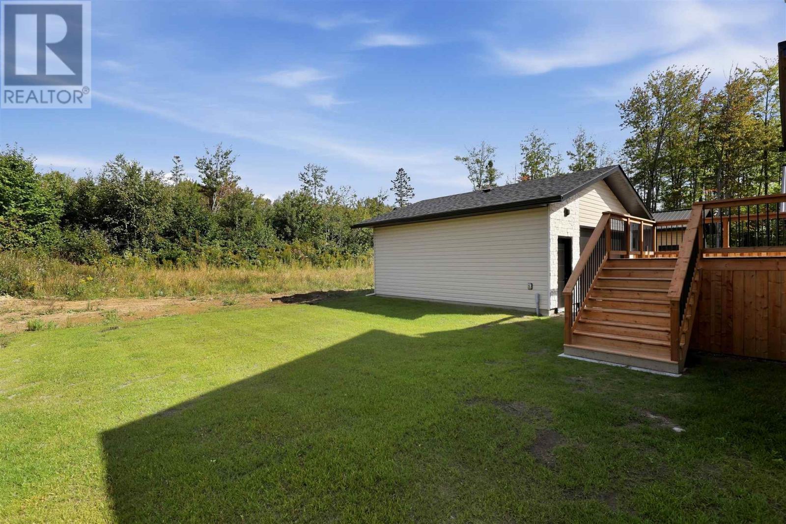 215 Greenfield Dr, Sault Ste. Marie, ON