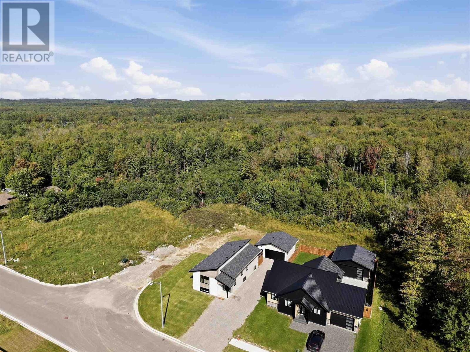 215 Greenfield Dr, Sault Ste. Marie, ON