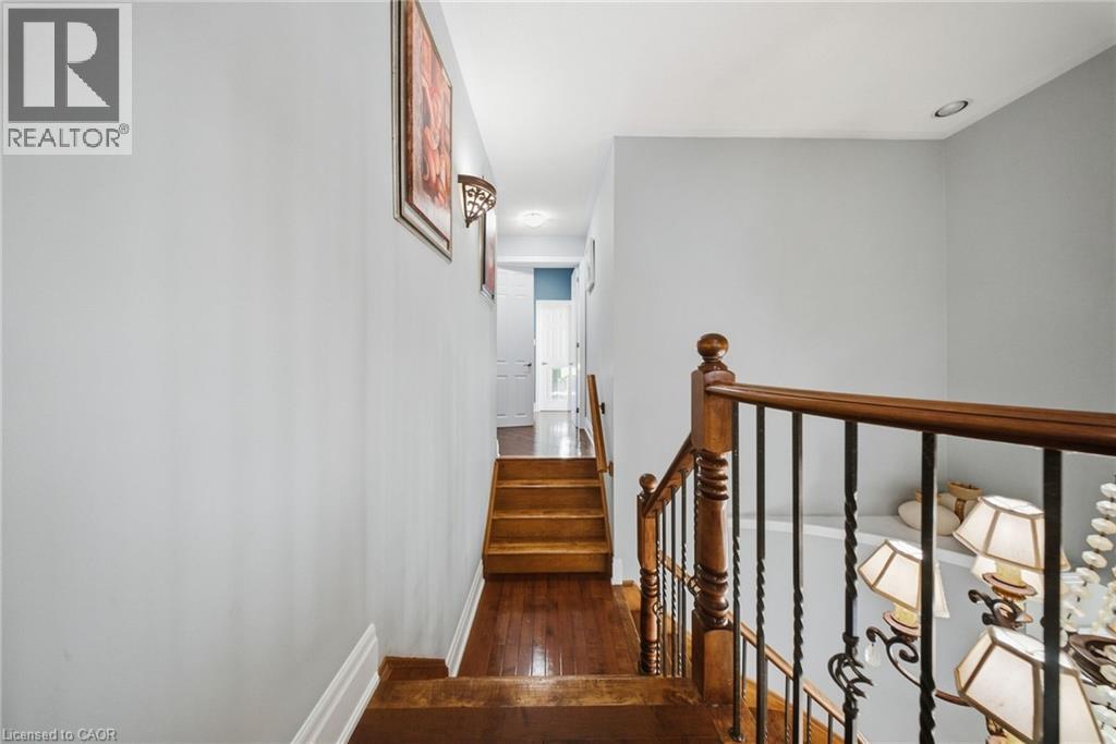1078 Mcneil Drive, Milton, ON