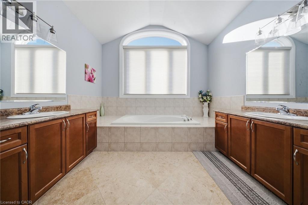 1078 Mcneil Drive, Milton, ON