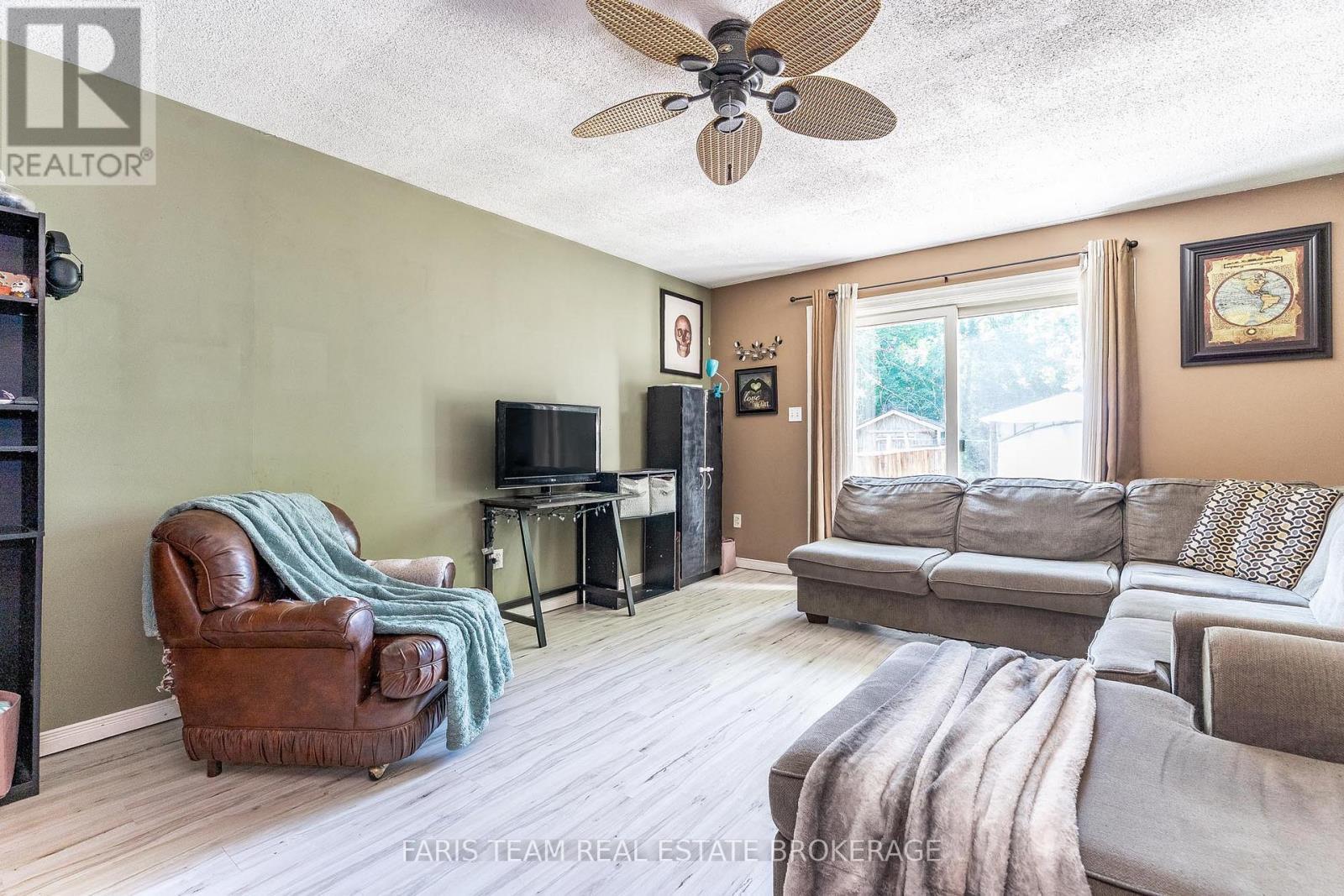 390 Mildred Street, Midland, ON