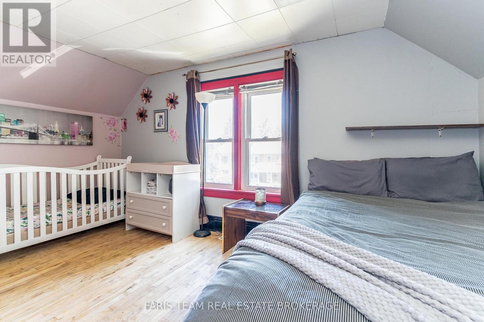 390 Mildred Street, Midland, ON
