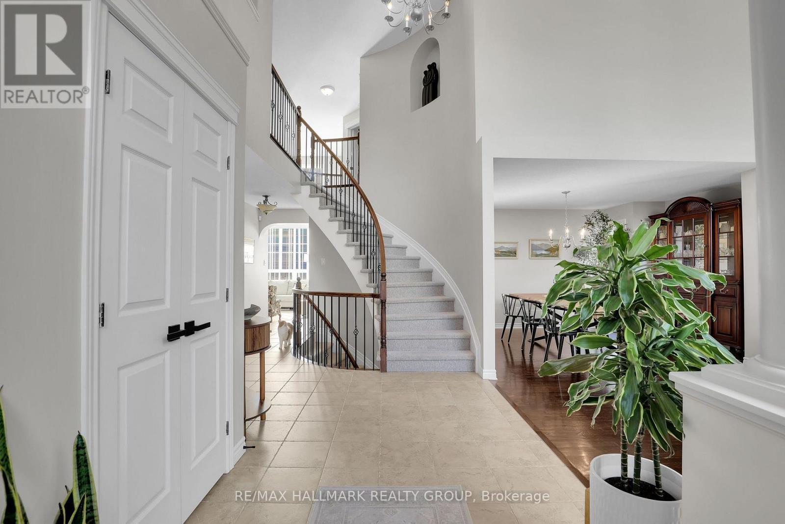 56 Golflinks Drive, Ottawa, ON