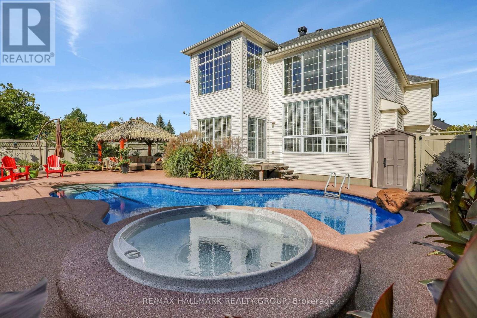 56 Golflinks Drive, Ottawa, ON