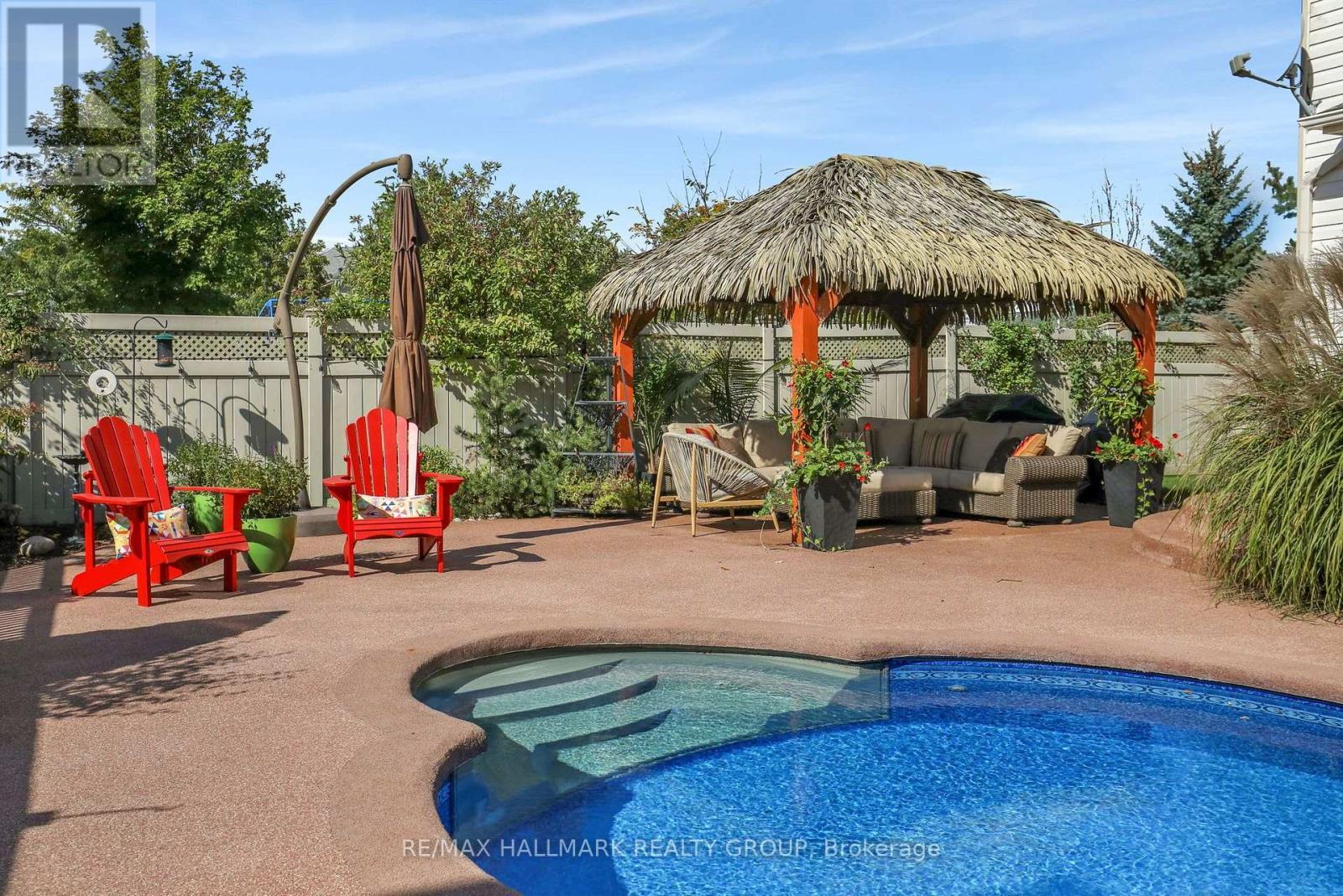 56 Golflinks Drive, Ottawa, ON
