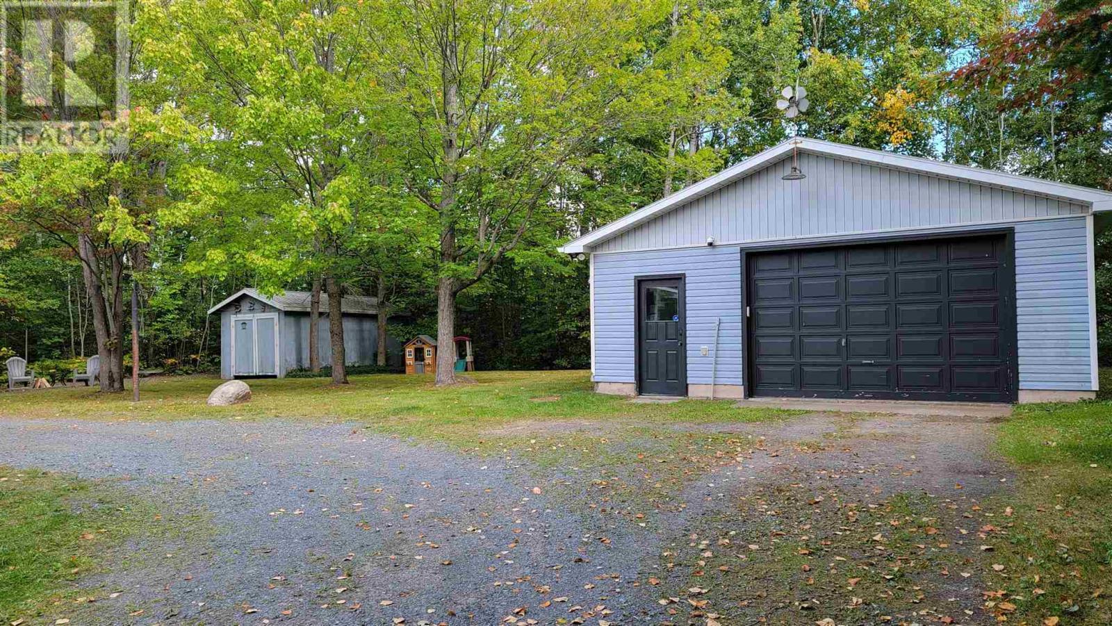 16 Maple Dr, Echo Bay, ON