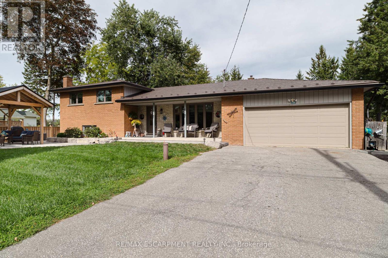 266 Goose Alley, Uxbridge, ON