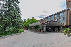 644 - 21 DALE AVENUE Toronto, ON M4W 1K3