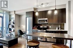 809 - 775 KING STREET W Toronto, ON M5V 2K3