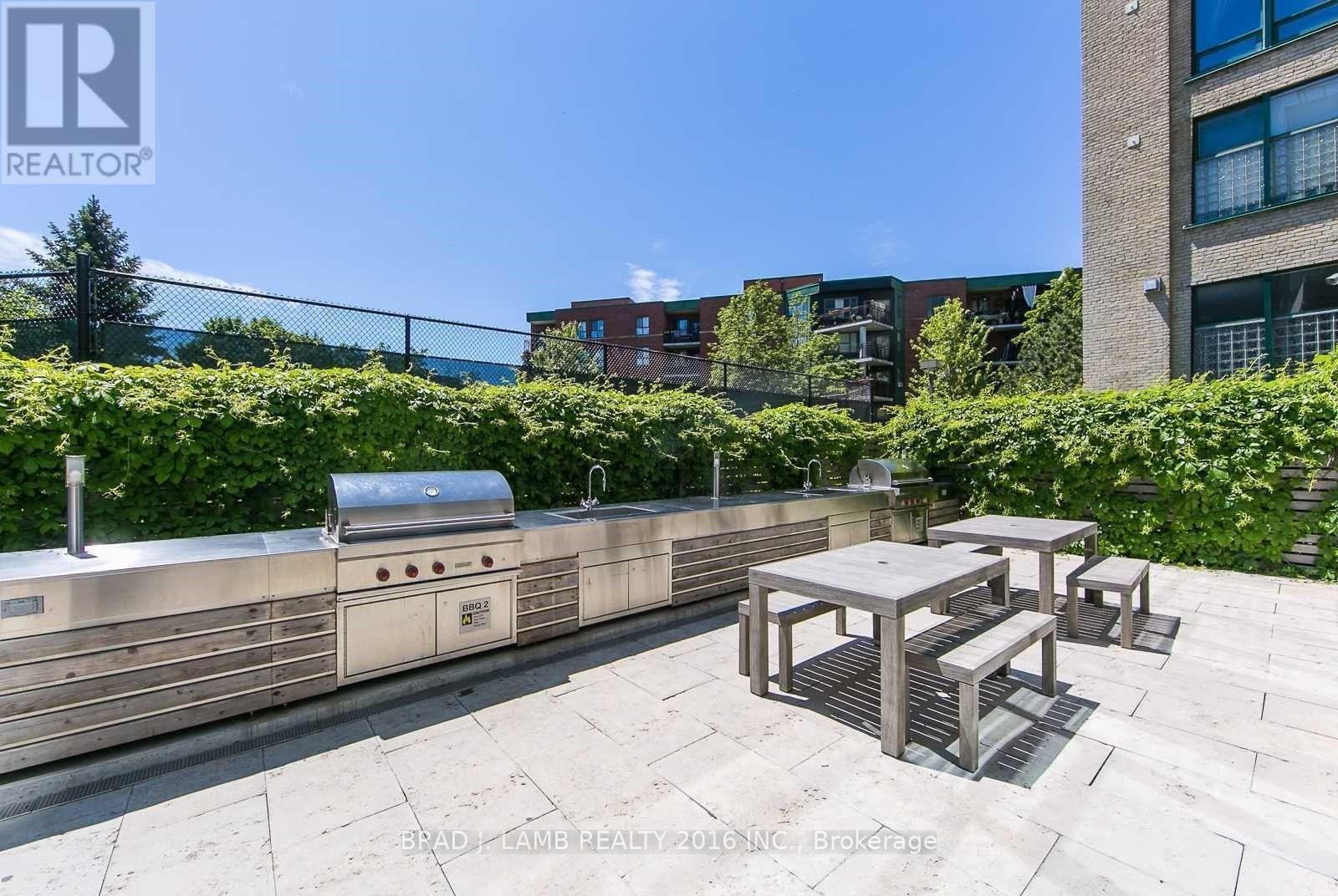 809 - 775 King Street W, Toronto, ON