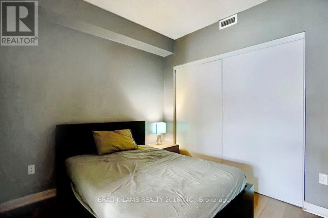 809 - 775 King Street W, Toronto, ON