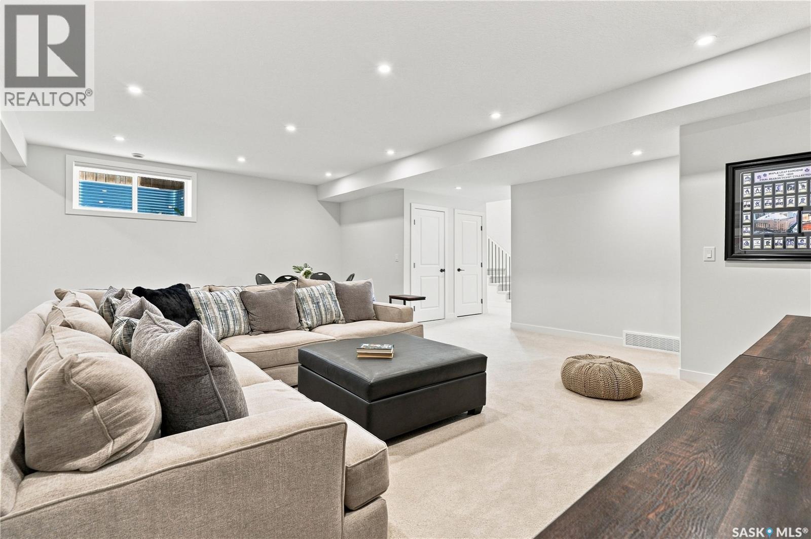 223 Hamm Crescent, Saskatoon, SK