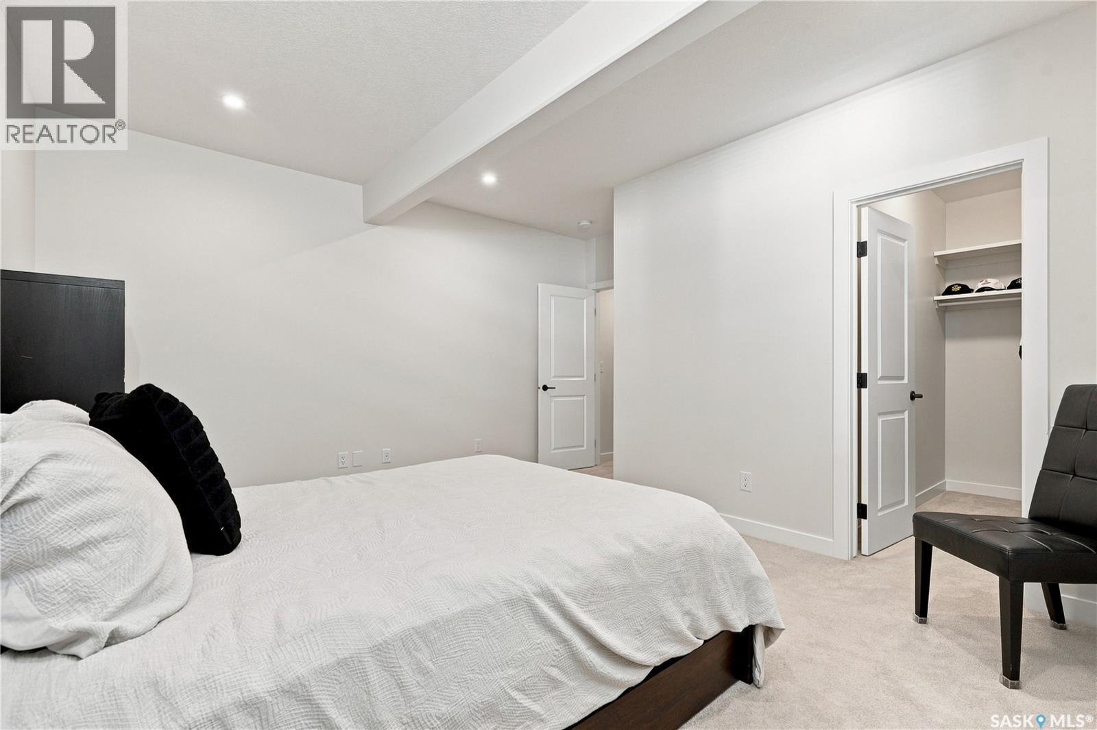 223 Hamm Crescent, Saskatoon, SK