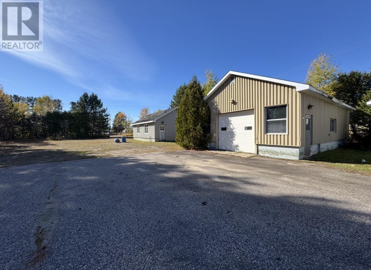 . Henry St, Gogama, ON