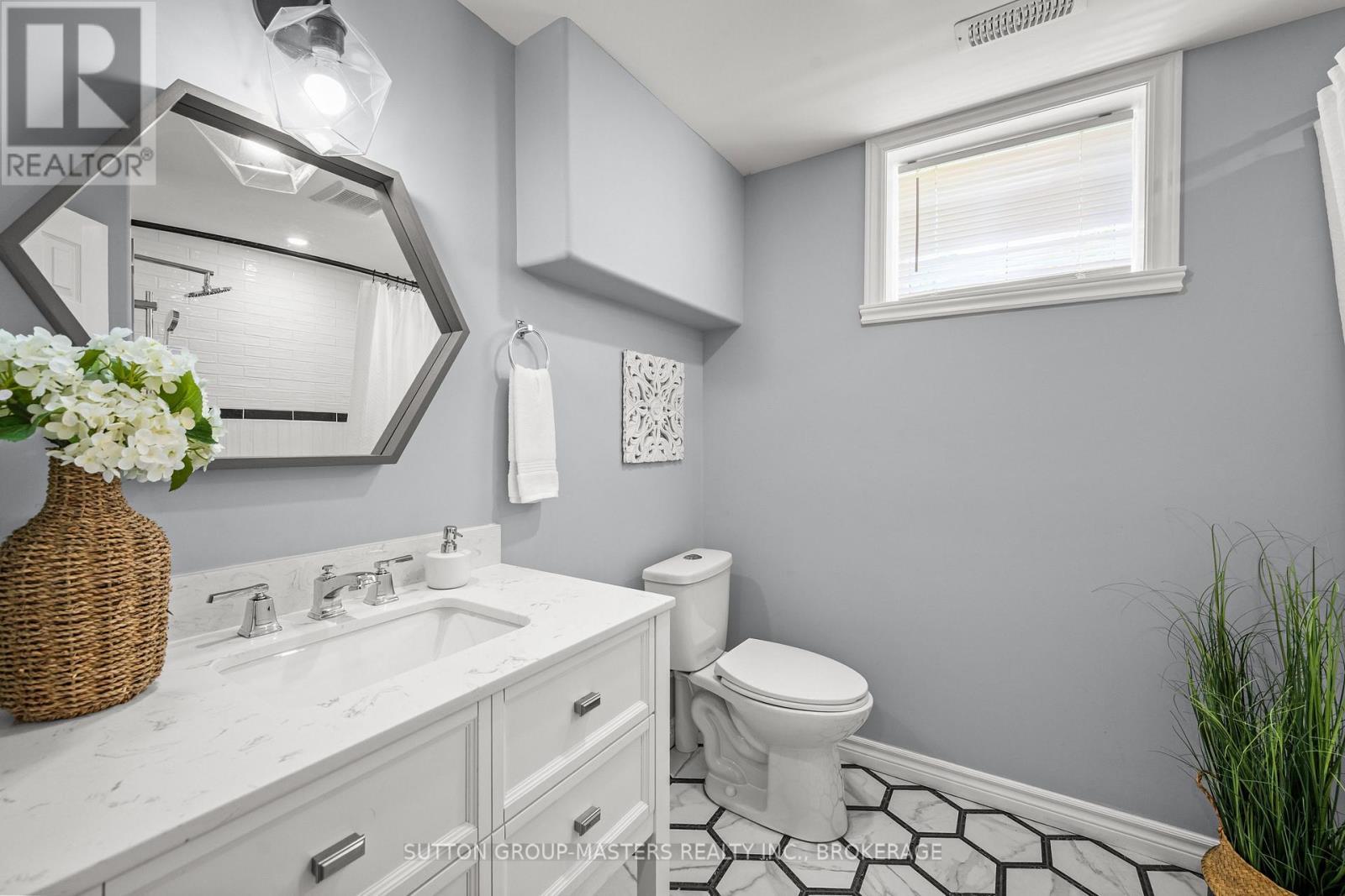 728 Newmarket Lane, Kingston (Rideau), ON