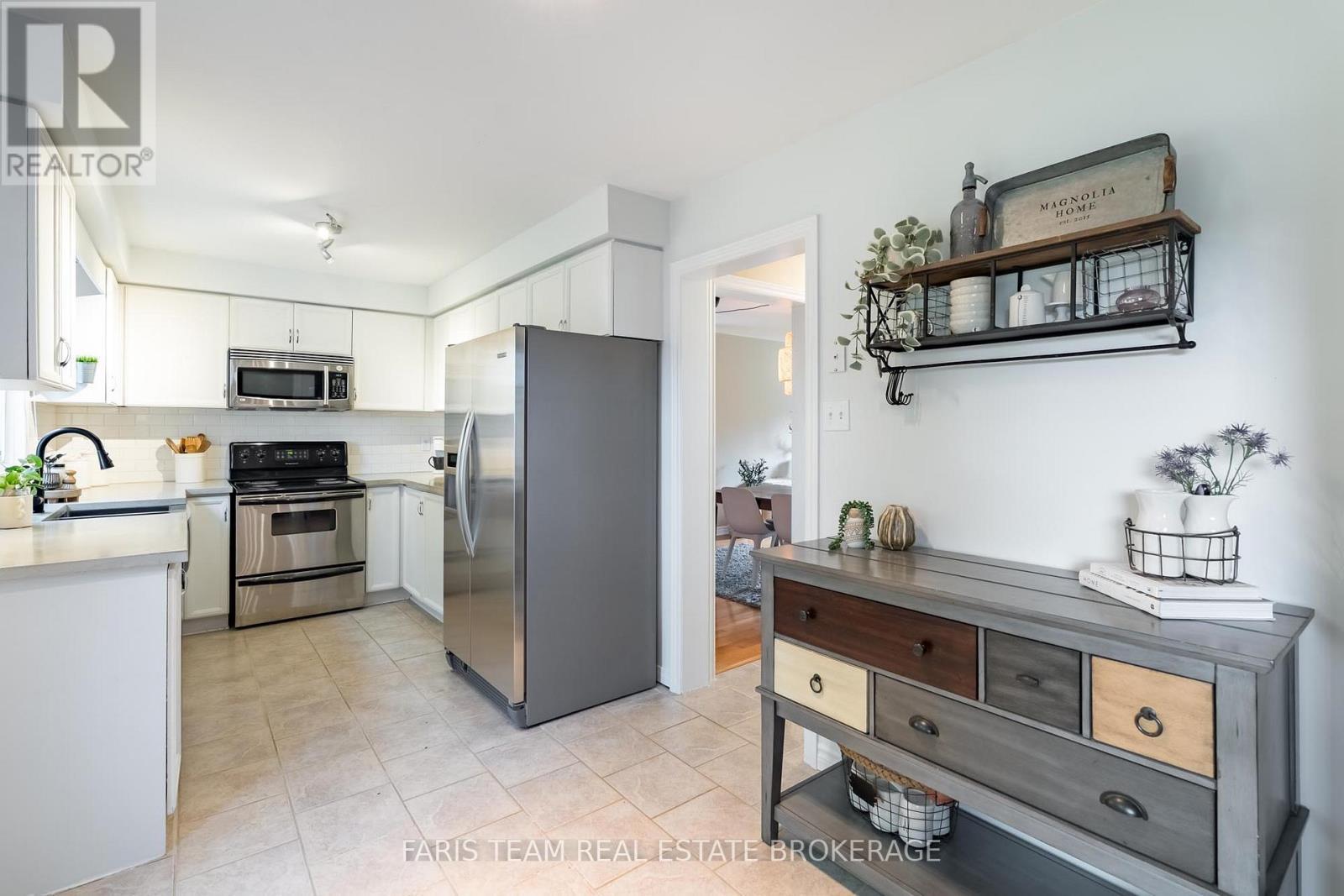 153 Cardinal Street, Barrie, ON