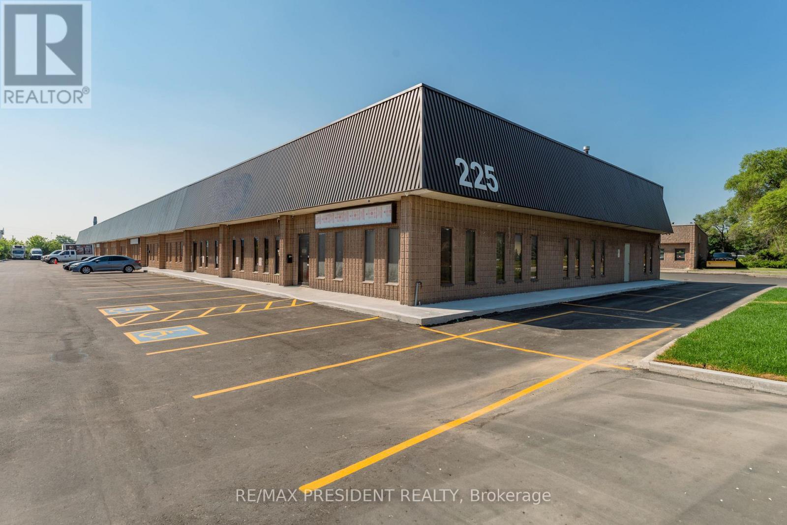 12 - 225 Advance Boulevard, Brampton, ON