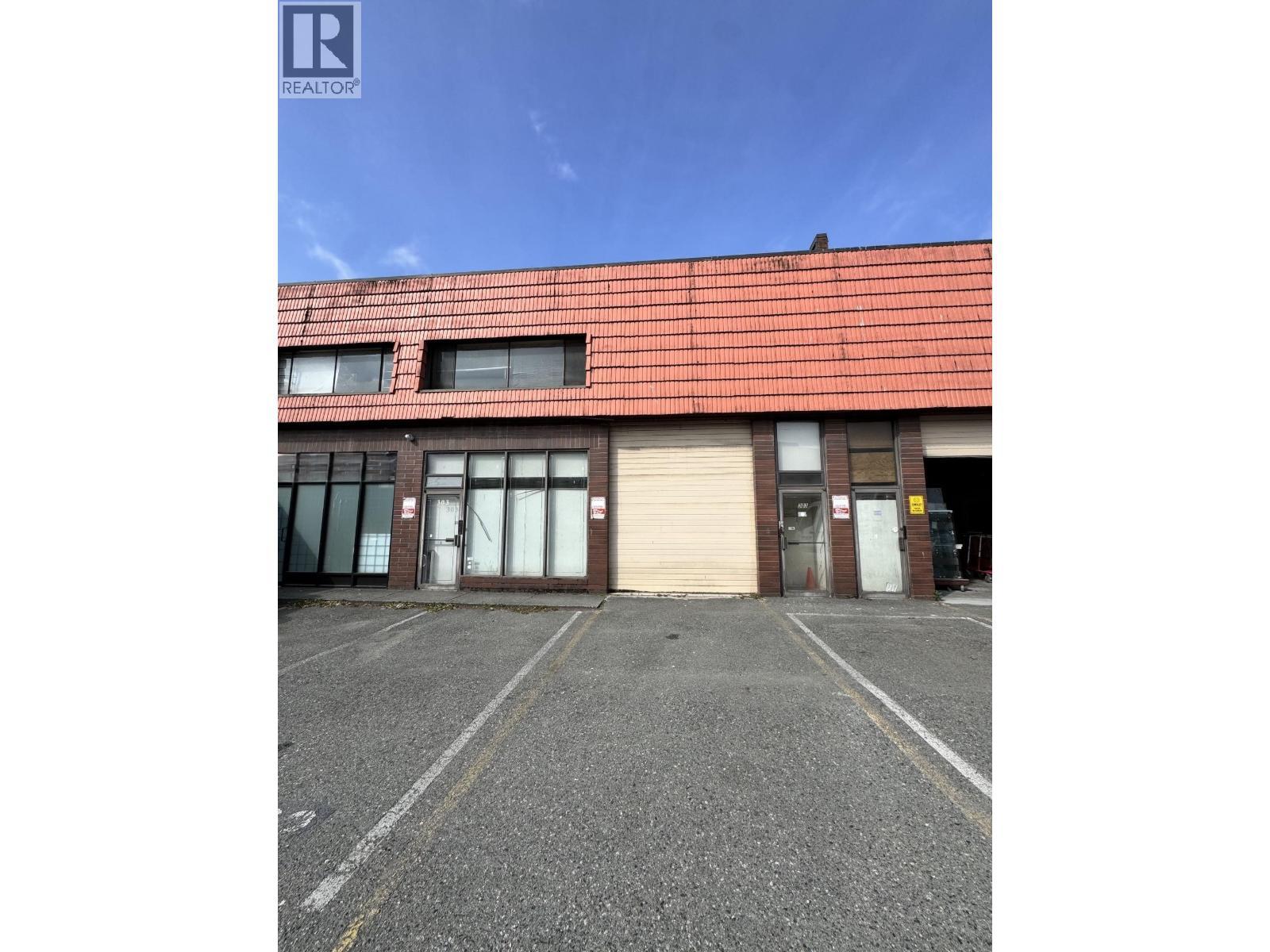 303 8495 Ontario Street, Vancouver, BC