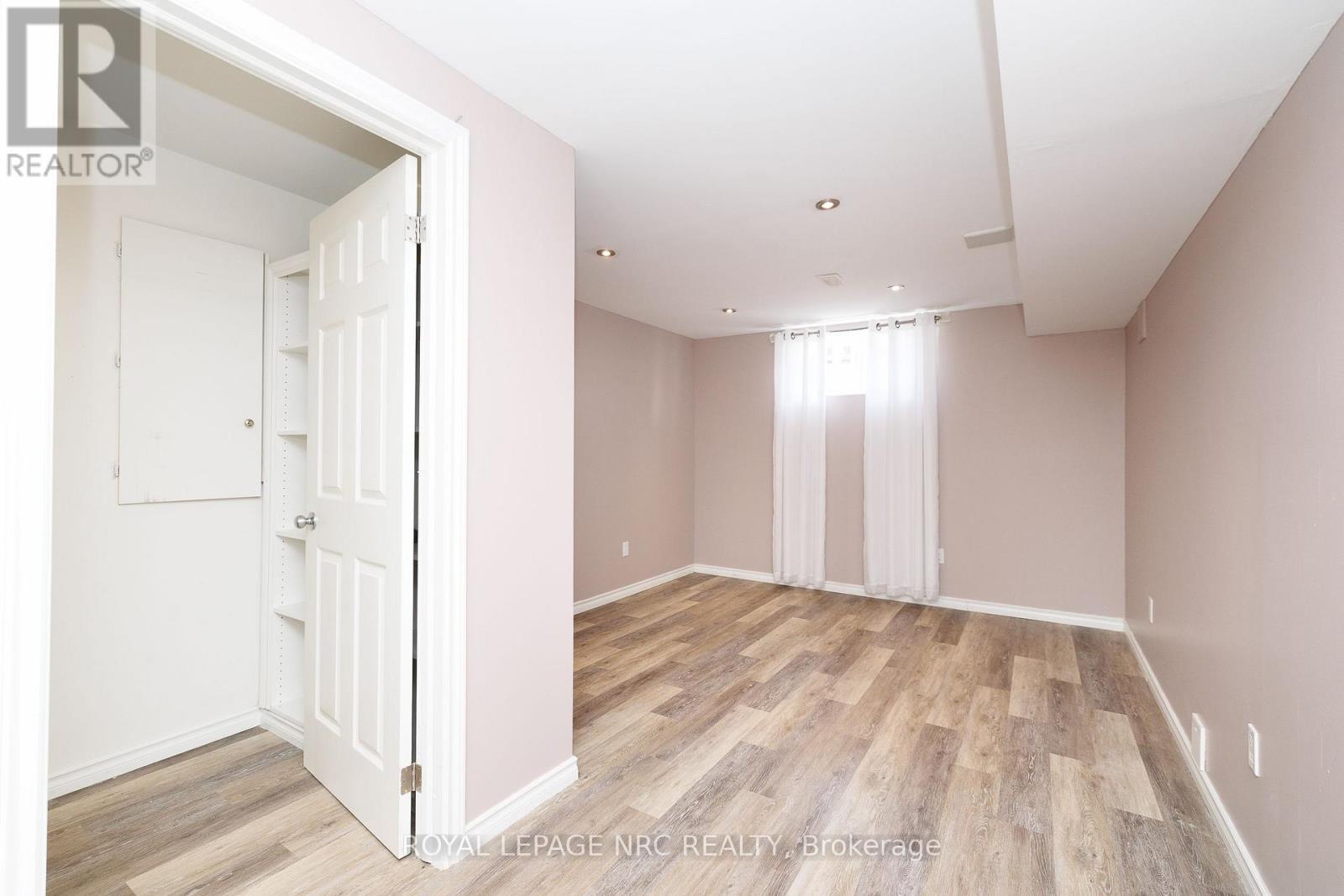 8532 Heikoop Crescent, Niagara Falls (Forestview), ON