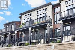 20 - 522 CRESCENDO PRIVATE Ottawa, ON K1X 0E4