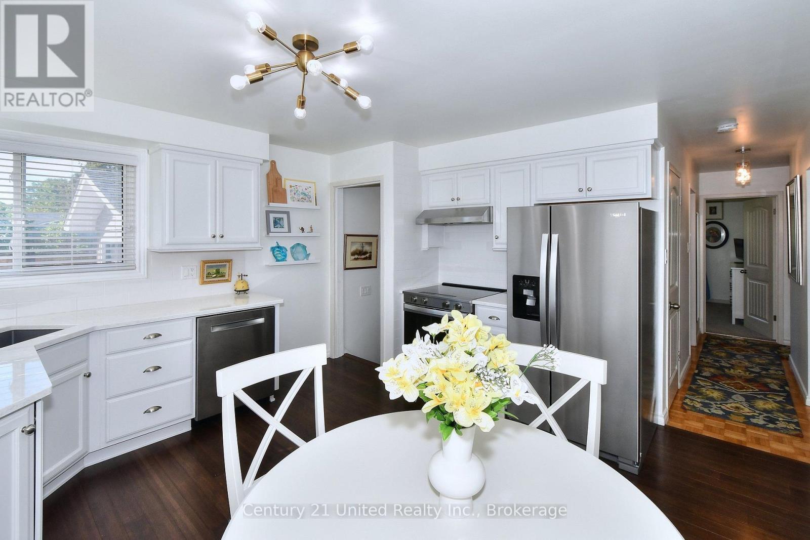 1812 Youngs Point Road, Selwyn, ON