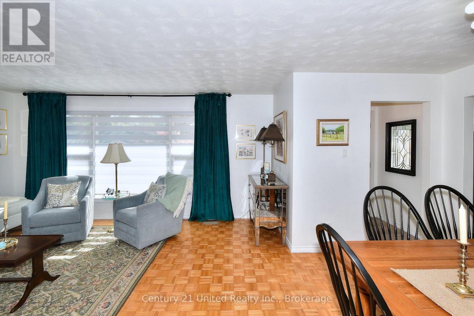 1812 Youngs Point Road, Selwyn, ON
