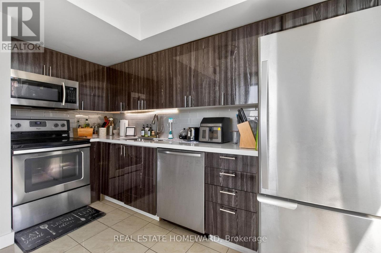 602 - 30 Harrison Garden Boulevard, Toronto, ON