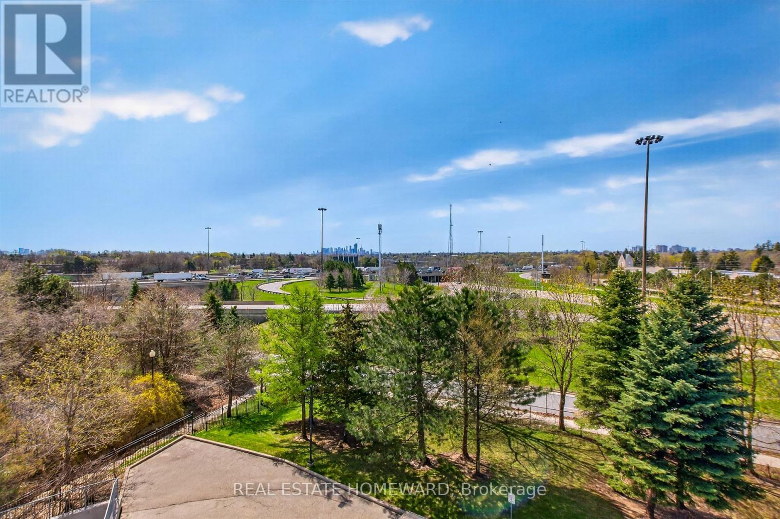 602 - 30 Harrison Garden Boulevard, Toronto, ON
