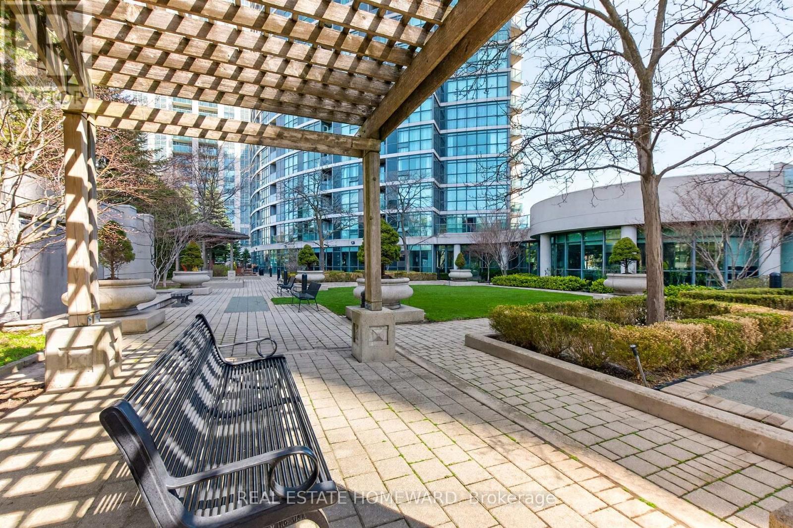 602 - 30 Harrison Garden Boulevard, Toronto, ON