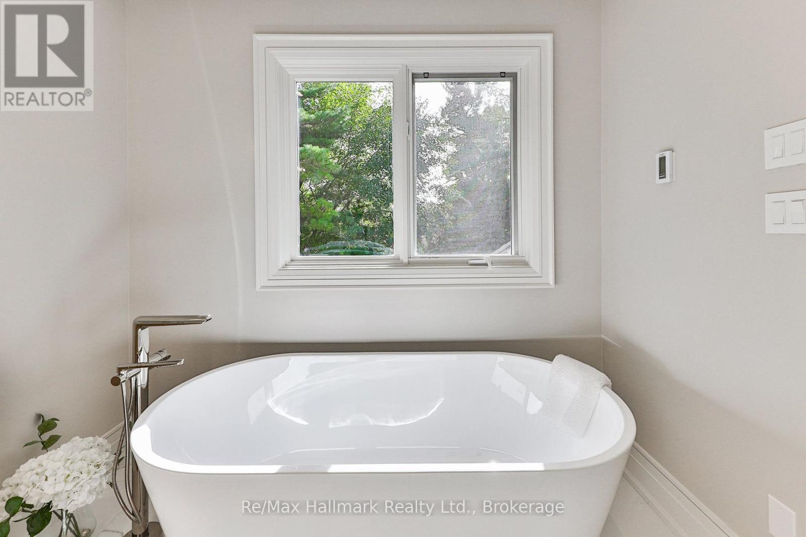 1310 Duncan Road, Oakville (Mo Morrison), ON