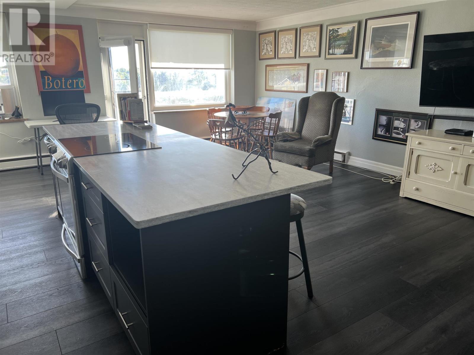 99 Pine St # 507, Sault Ste. Marie, ON